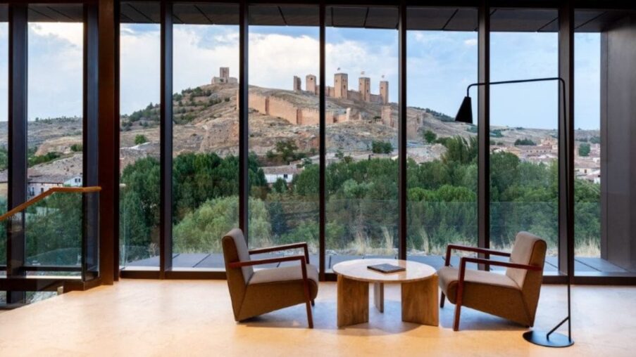 Paradores de Turismo lanza un descuento exclusivo para los viajes de personas mayores de 55 años​