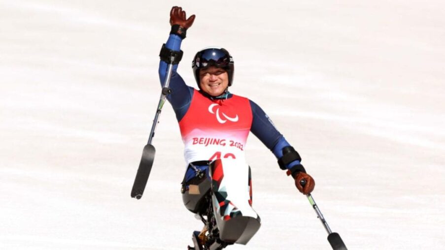 La leyenda del esquí alpino adaptado, Taiki Morii, aspira a su primera medalla de oro en unos Juegos Paralímpicos de Invierno​