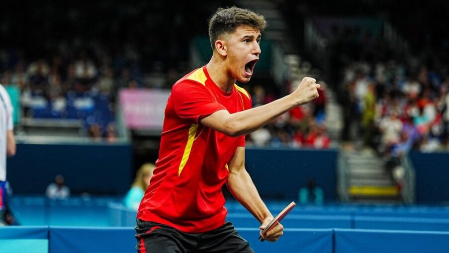 El español Ander Cepas, número 1 del mundo de tenis de mesa adaptado en clase MS9​