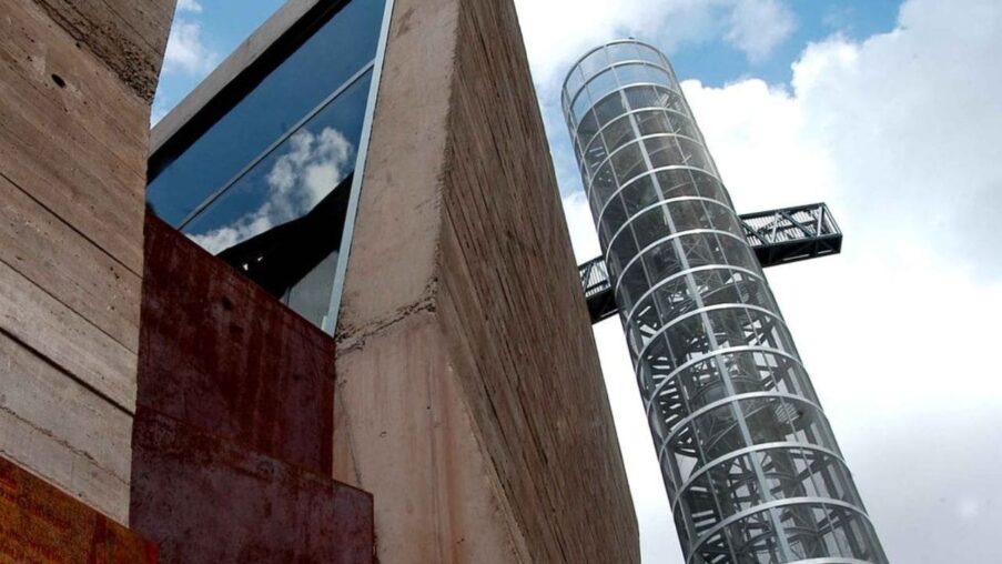 Cartagena hará más accesible su emblemático ascensor panorámico para las personas con discapacidad​