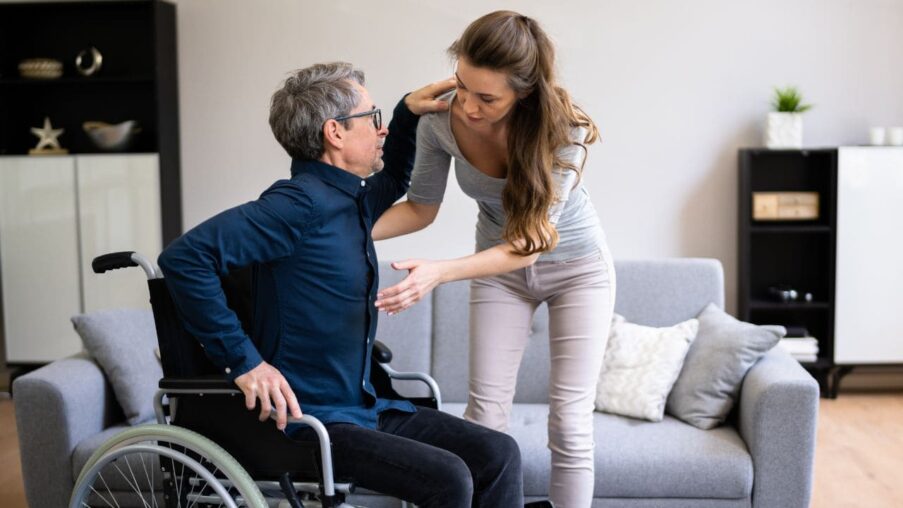 El CEDDD reclama programas de descanso para personas cuidadoras no profesionales de personas dependientes​