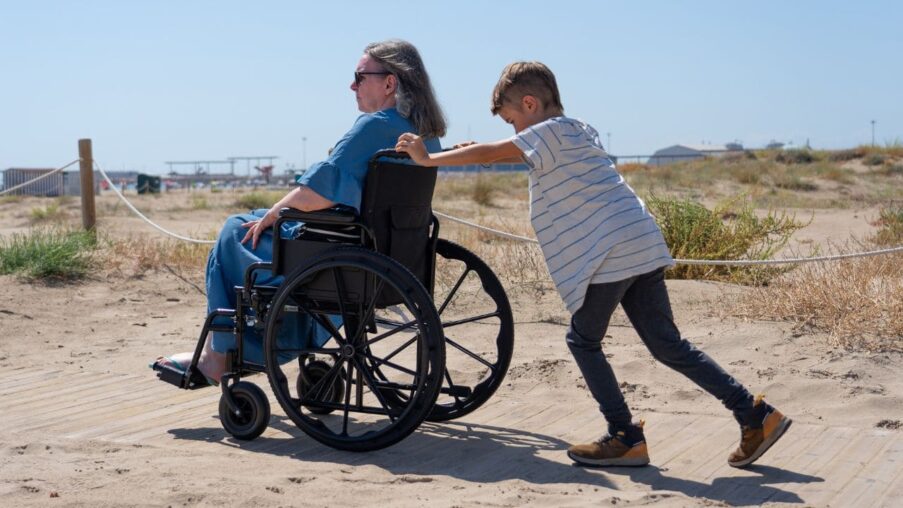 Lanzan una guía completa para impulsar el turismo accesible e inclusivo en España​