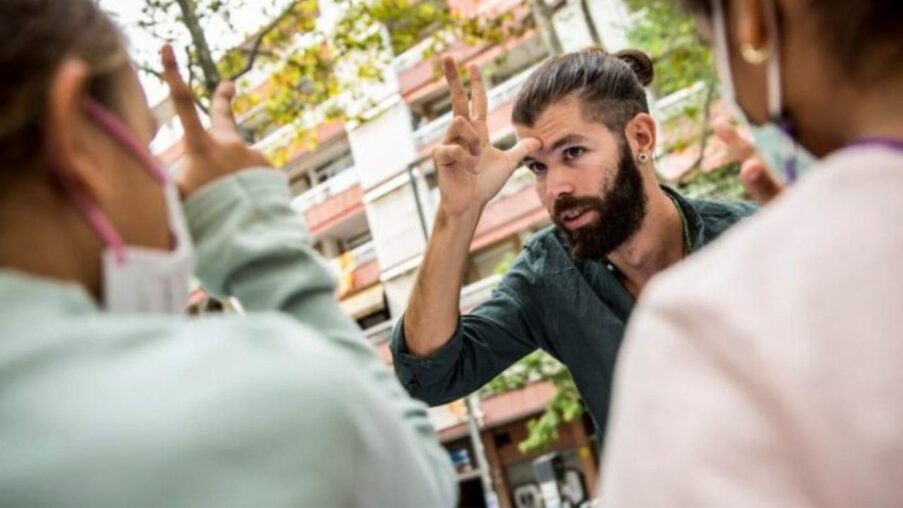 La Fiesta Mayor de Barcelona contará con múltiples actividades accesibles para personas con discapacidad​