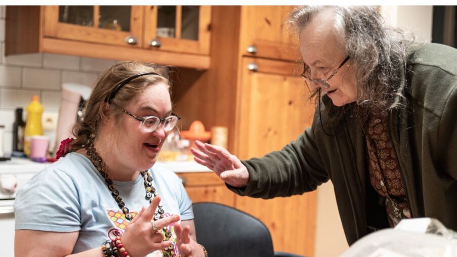 El Alzheimer afecta a más del 85% de las personas con síndrome de Down a partir de los 65 años​