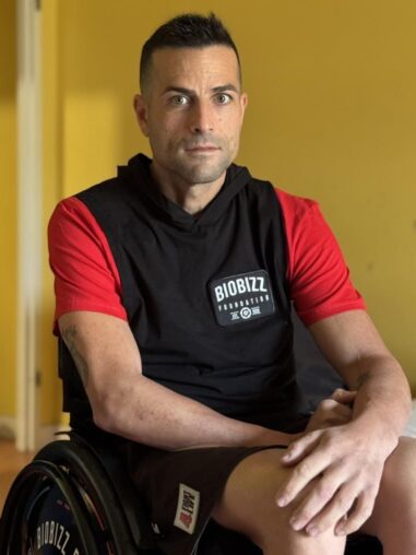 La vida de Alain Arteagabeitia, un boxeador en silla de ruedas que fomenta la inclusión para «vivir con dignidad»​