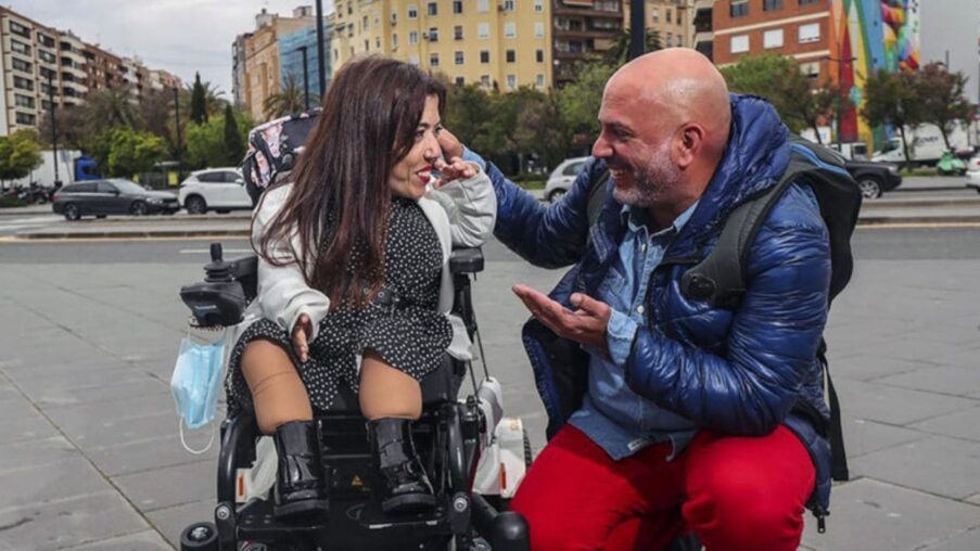 Myriam Arnáiz, una mujer con discapacidad que fomenta la vida independiente y lucha por su autonomía​